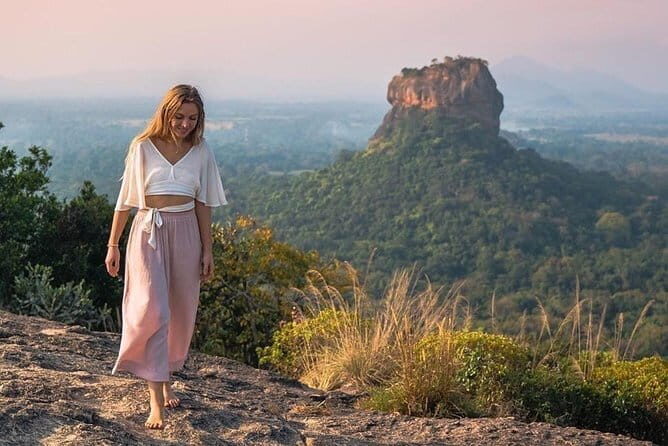 03 Days Highlights Of Sigiriya, Kandy, Nuwara Eliya , Ella & Udawalawe - Day 2: Temple of the Tooth, Kandy viewpoints, and a tea-country day built for quick hits