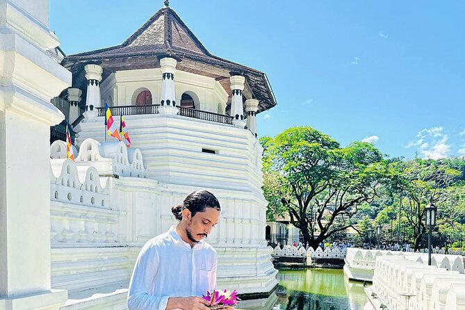 10 Days Sri Lanka Tour with Sudath - Colombo first: what pickup and 3-star hotels really change