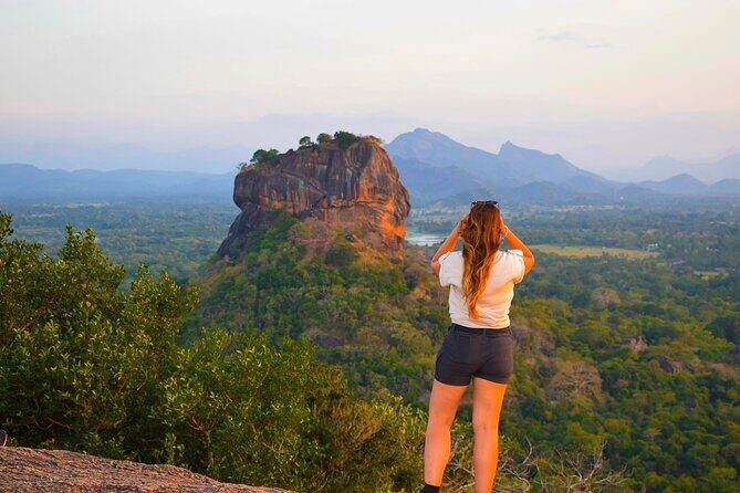10 Days Sri Lanka Tour with Sujeewa - Day 2: Minneriya jeep safari plus a forest lunch-style safari