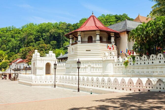 14 Days/ 13 Nights -Sri Lanka Tour on Culture, Wildlife & Beaches - Key highlights worth planning around
