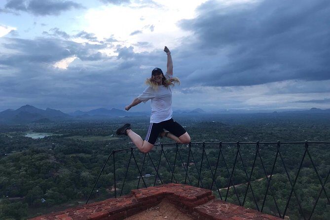 14 Days Sri Lanka ALL in One Classic Tour - Where your money goes: hotels, meals, and admissions you’ll actually use