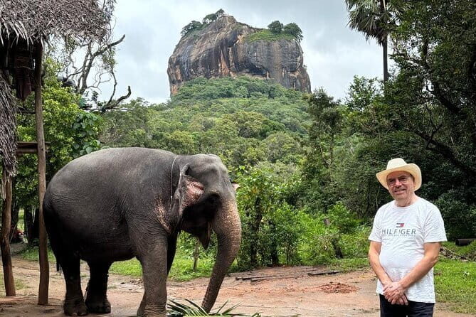 4 Days Private Tour In Sri Lanka - Day 4: Colombo’s mix of old charm and new skylines