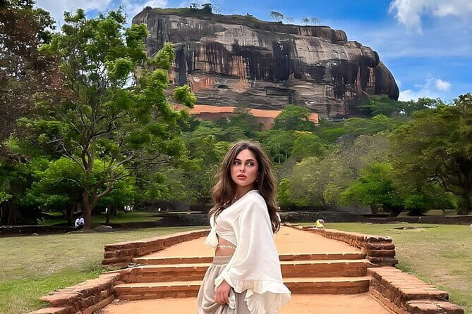 5 Day Sri Lanka Tour : Including Temple of Tooth & Sigiriya Trip - Day 1 in the Cultural Triangle: Sigiriya Lion Rock and nearby cave views