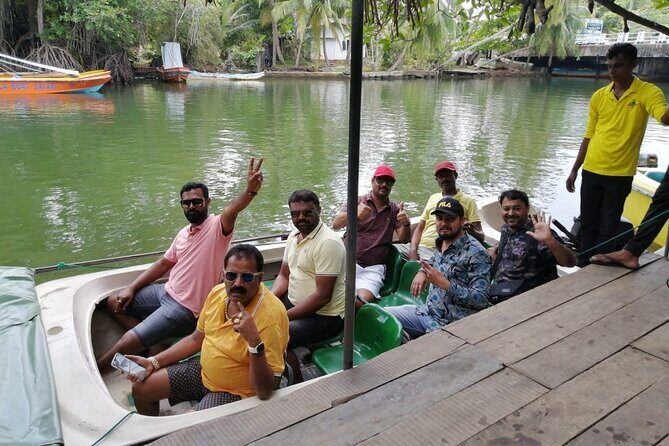7 Days and 6 Nights Sri Lanka Private Safari Tour - Peradeniya gardens, Geragama tea, and Kitulgala rafting