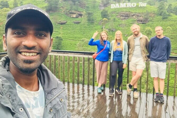 7 Days Sri Lanka Tour Chauffeur Wildlife and Heritage Adventure - Day 3: The Temple of the Sacred Tooth Relic, Ramboda Falls, and a tea center day