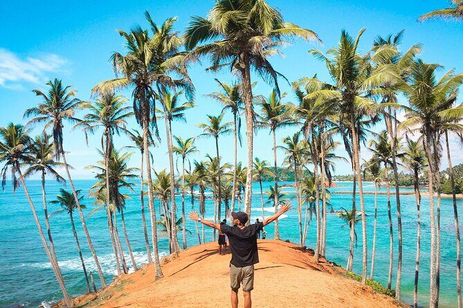 8 Days Sri Lanka Private Round Tour - Private car comfort: what you gain with an English chauffeur