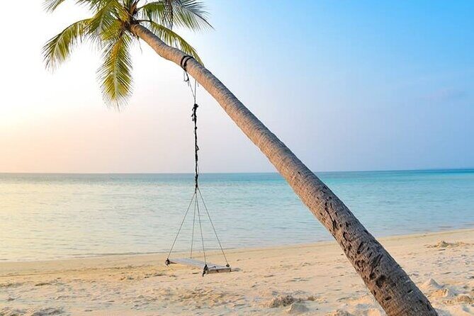 9 Days Sri Lanka tour package - Day 4: Dambulla Cave Temple, Kandy’s Sacred Tooth, and a Kandyan Dance Evening