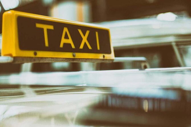 Ahungalla to Colombo Airport - Who Should Book This Transfer, and Who Might Not