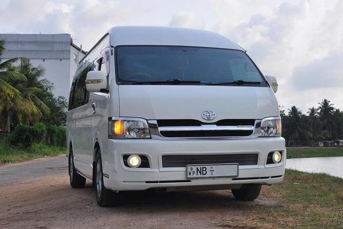 Ahungalla to Colombo Airport - The Expressway Ride: Comfort, Safety, and Keeping to Schedule