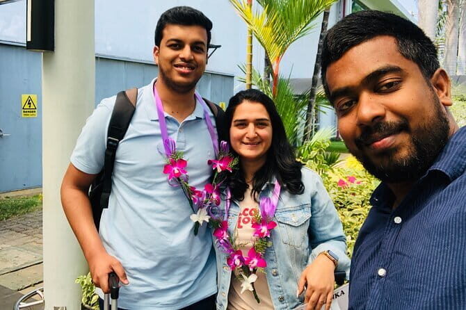 Airport Pick-up from Colombo Airport to Kandy - Meet-up timing: what you need to send before you land