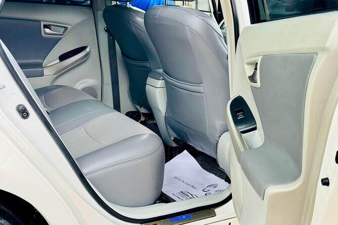 Airport Taxi Transfers from Colombo Airport to Galle - The Drive South: What You Might See on the Way to Galle