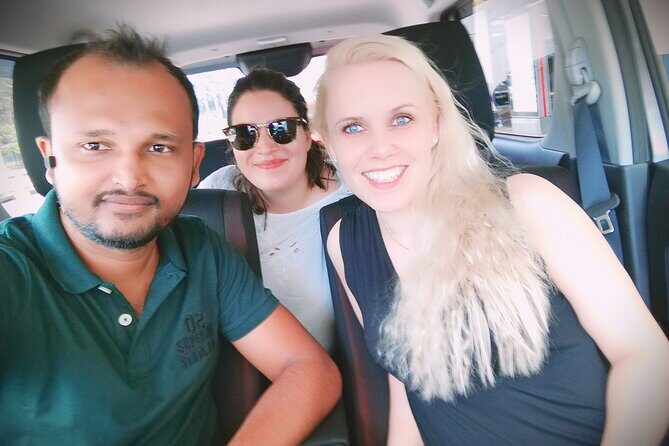 Airport Taxi Transfers from Colombo Airport to Mirissa - Private transfer rules: up to 3 people, no sharing, door-to-door drop-off