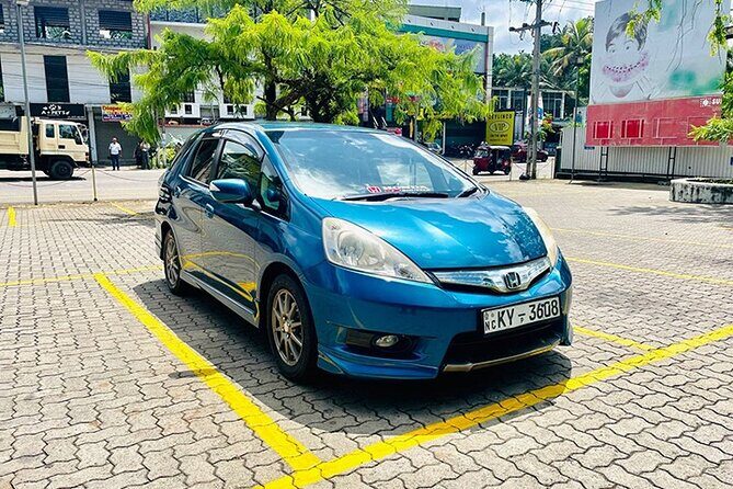 Airport Taxi Transfers from Colombo Airport to Mirissa - Flight delays handled the right way (real-time monitoring, no extra fees)