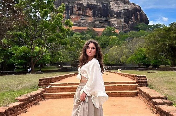 Airport Transfer to Colombo Ella Galle Sigiriya Kandy and More - The driver experience: English-speaking and safety-first