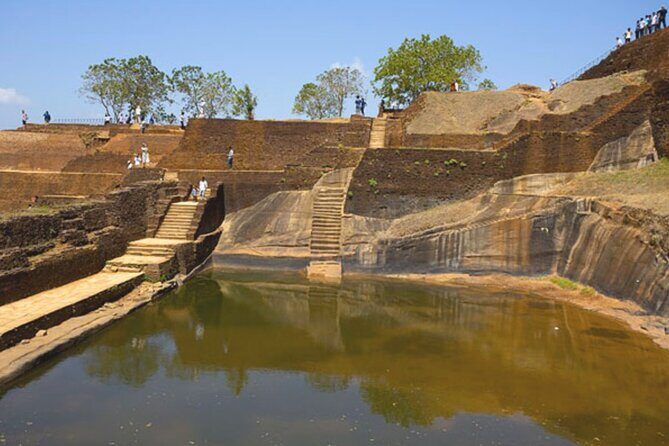 All-inclusive Day Tour of Sigiriya & Dambulla from Colombo - Sigiriya Lions Rock: UNESCO views with the Kashyapa I story