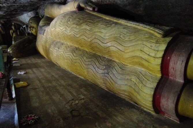 All inclusive Private day trip Sigiriya and Dambulla caves with more - Dambulla Cave Temple: the painted caves and worship halls