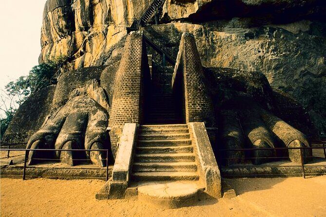 All Inclusive Sigiriya and Dambulla Day Tour from Colombo - Fitness and timing: can your body handle Sigiriya?