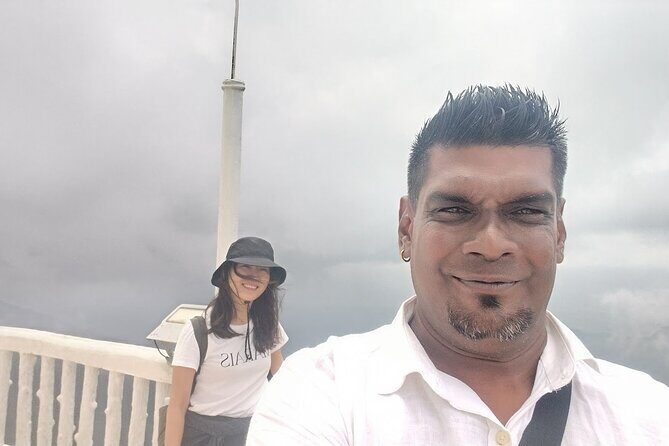 Ambuluwawa Tower & Kandy Culture and Nature Private Day Tour - Ambuluwawa Tower climb: the 360-degree payoff