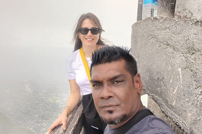 Ambuluwawa Tower & Kandy Culture and Nature Private Day Tour - Temple of the Sacred Tooth Relic and Kandy dance show