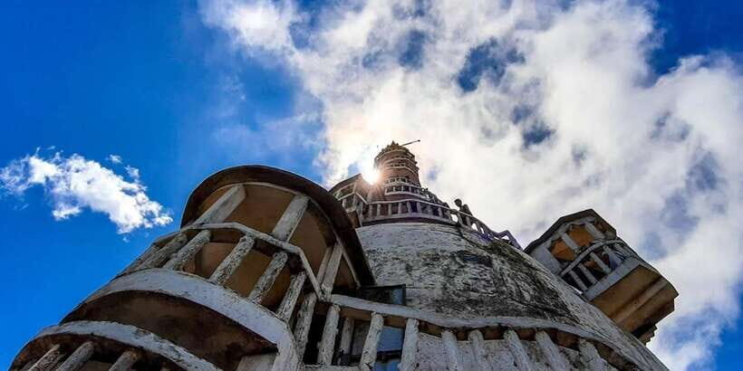 Ambuluwawa Tower & Pinnawala & Kandy Day Tour From Colombo - Gemstone-focused museum and Kandy craft stops: useful, but don’t feel trapped