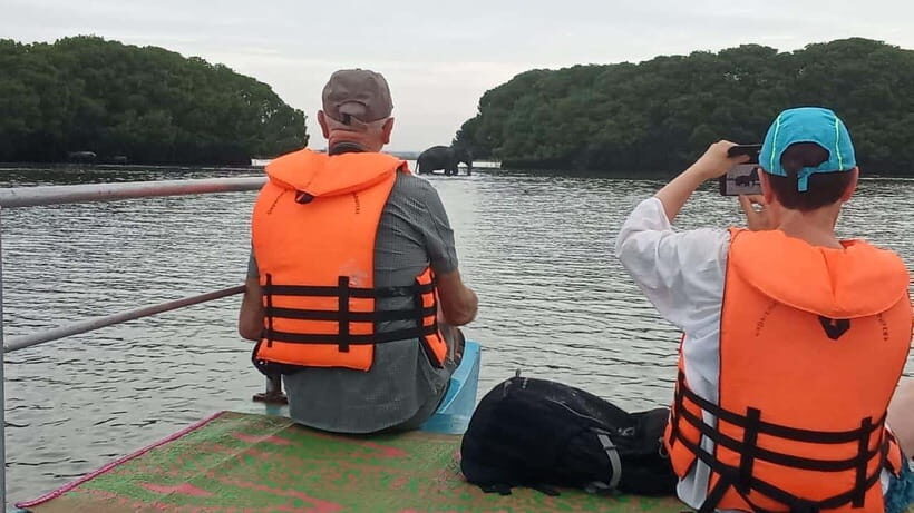 Arugam Bay: Lagoon Boat safari with Safety Measures - Key things to know before you go
