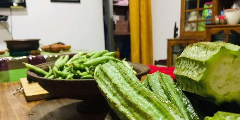 Authentic Sri Lankan Cooking Class in Kandy by Local Family - The Market Stop (If Included): Spices, Vegetables, and How Locals Shop