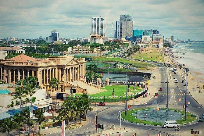Colombo Airport Layover/Transit City Tour – 5 Hours - Tea at Ceylon Tea Lounge and a breather at Galle Face Green