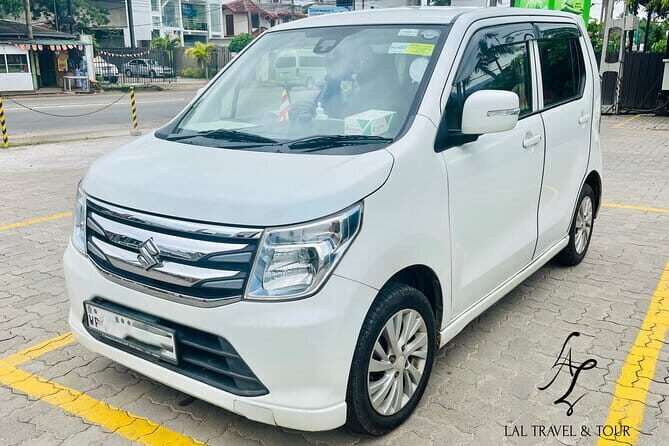 Colombo Airport Pickup and Drop-off Transfer - What’s Included in the Air-Conditioned Ride (and What You’ll Need to Bring)