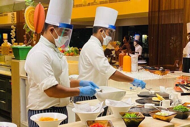 Colombo By Night With Dinner At Taj Samudra Hotel - Timing, pickup, and why the “4 hours” is more like a plan