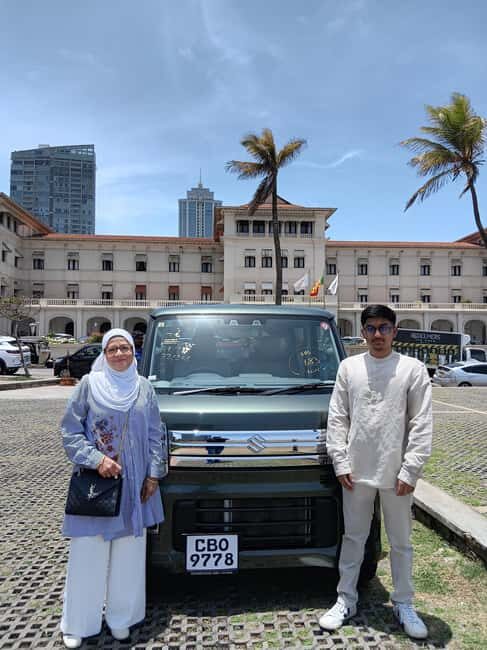 Colombo: City Sightseeing Tour by Car with Driver-Guide - A 5-hour Colombo loop by private AC car