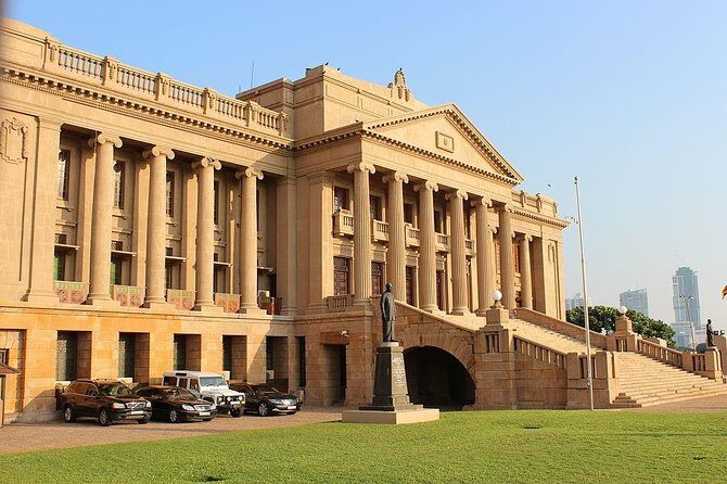 Colombo City Sightseeing - Pickup that matters: port days and hotel days both work