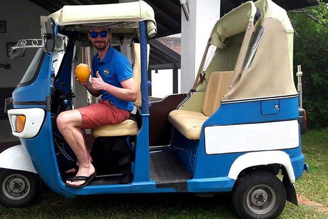 Colombo City Tour By Tuk Tuk - Pettah: harbor-area views and the city’s market-energy route
