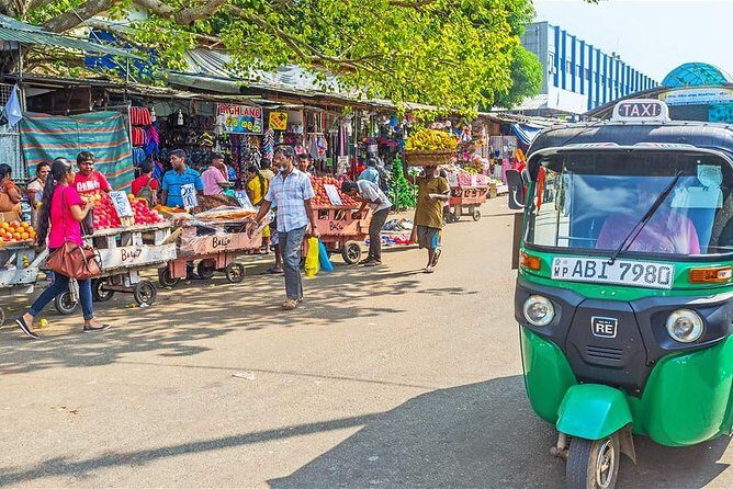 Colombo City Tour By Tuk Tuk - Gangaramaya Temple finish and the Bera Lake crossing