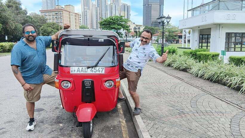 Colombo City Tour by Tuk-Tuk with Hotel Pickup - All Include - Sri Ponnambalavaneswarar Kovil: Granite, Carvings, and a Calmer Moment