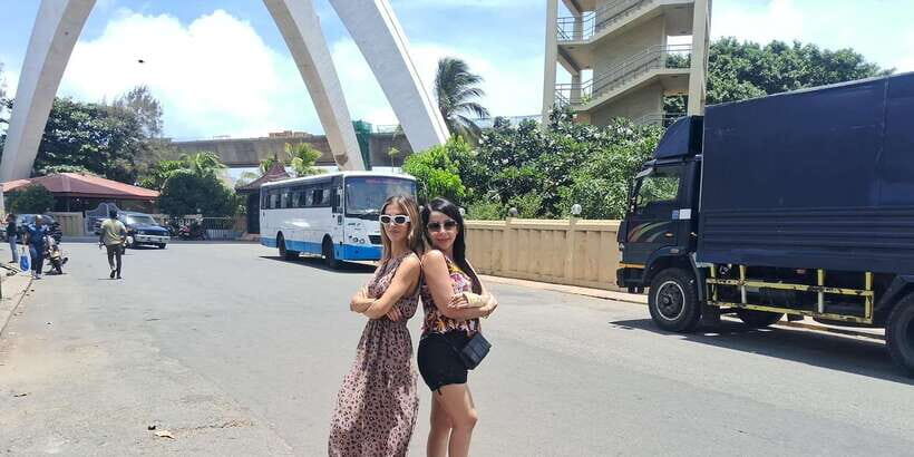 Colombo: City Tour by Tuk Tuk with Srilanka Traditional Food - Tuk tuk first: how this Colombo loop actually works