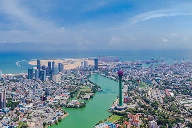 Colombo City Tour | From Colombo Port - Gangaramaya Temple and the City’s Historic Signals (30 Minutes)