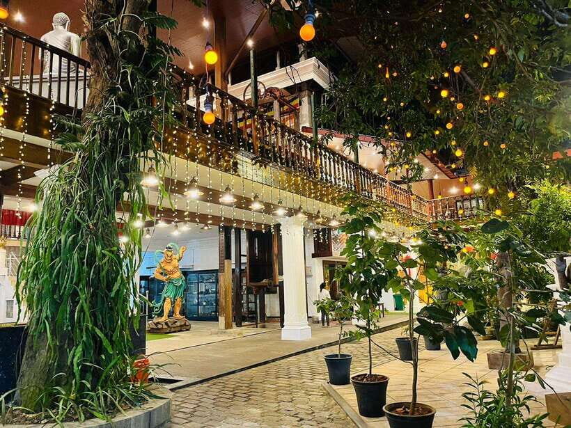 Colombo City Tour with Entry Tickets & Hotel Pickup - Colombo National Museum: where the stories connect