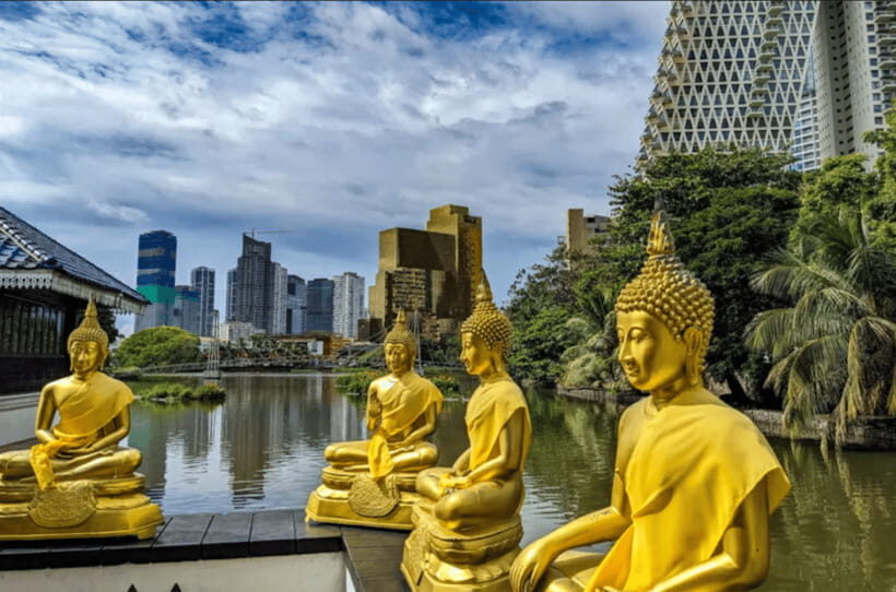 Colombo City Tour with Entry Tickets & Hotel Pickup - Old Colombo colonial sights: Dutch Hospital and street-scale history