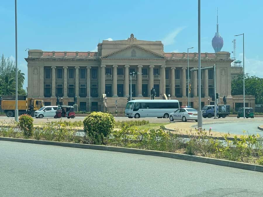 Colombo: Guided City Tour with Entry Tickets - Key highlights