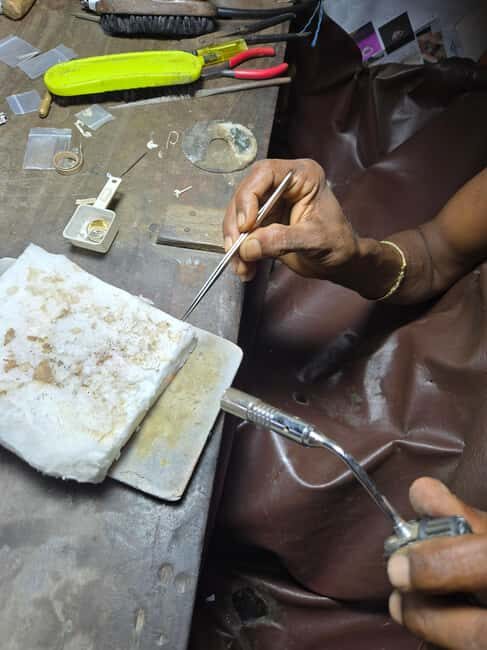 Colombo: Jewelry Workshop Experience 3-6 Hours-Free Jewelry - The Sri Lanka Story: Traditions You’ll Understand While You Work