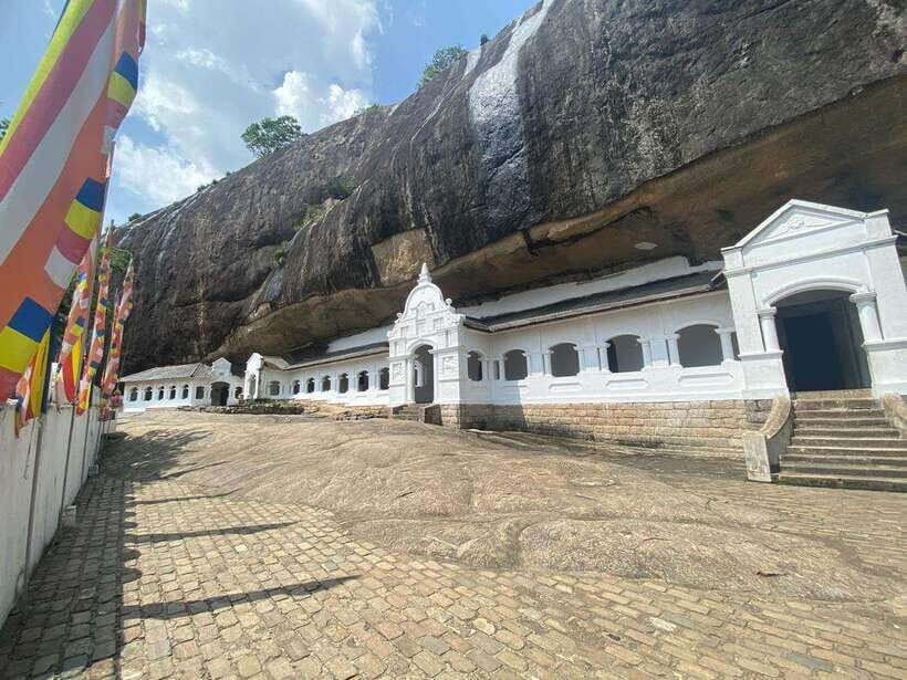 Colombo-Negombo : Sigiriya & Dambulla Cave Full-Day Tour - Who this tour suits best (and who should rethink)