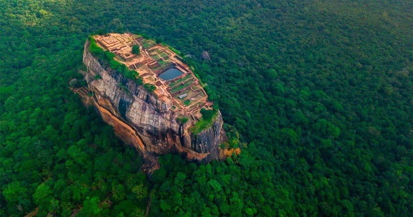 Colombo-Negombo : Sigiriya & Dambulla Cave Full-Day Tour - Sigiriya Rock: water gardens, frescoes, and the Lion’s Gate