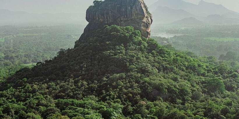 Colombo/Negombo to Sigiriya, Dambulla & Jeep Safari Day Tour - From Colombo or Negombo: a long ride that sets the day up right