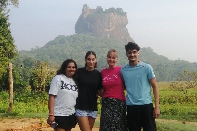Colombo , Negombo to Trincomalee Transfer and Safari - Key things to look forward to