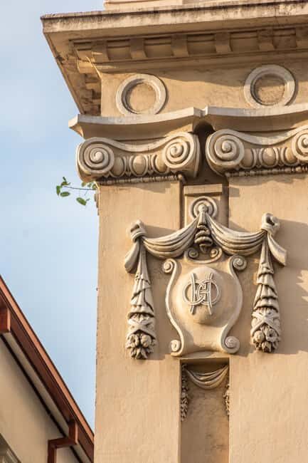 Colombo: private city tour from Negombo with hotel transfers - Gangaramaya Temple and the Bodhi tree: Buddhist culture you can follow