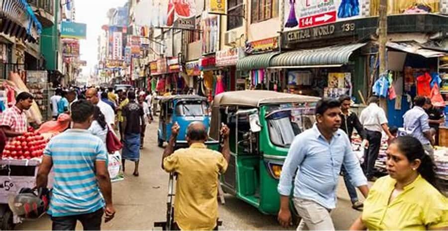 Colombo: Private Guided Tour of the City by Tuk-Tuk - Should you book this Colombo tuk-tuk tour?