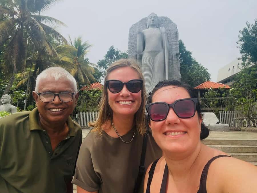 Colombo: Private Guided Tour of the City by Tuk-Tuk - Why a private tuk-tuk works so well in Colombo