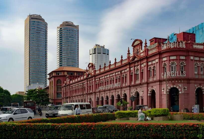 Colombo Shore Excursion, History Legacy and hidden gems - Gangaramaya Temple: where Colombo religion feels lived-in