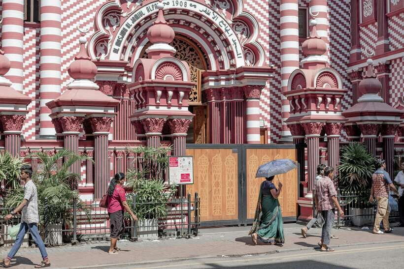Colombo Shore Excursion, History Legacy and hidden gems - Sri Kailawasanatan Swami Temple: a calm 20-minute reset