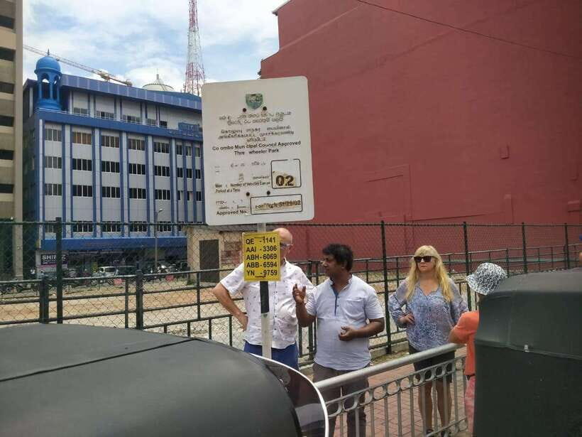 Colombo Sightseeing Private Tour by Tuk Tuk MorningOREvening - Key highlights to look for